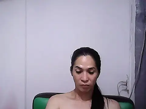 Snapshot of BigDickTrans chatting on 07-18-26, 07:56 BigDickTrans online show from 07-18-26, 07:56