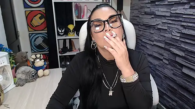 Cruela deviil online show from 08-09-26, 09:09