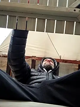 Snapshot of Prinzalbert7@xh chatting on 11-20-25, 02:50 Prinzalbert7xh online show from 11-20-25, 02:50