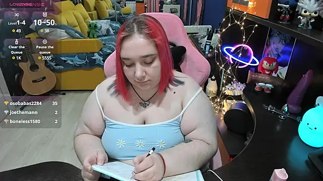 Snapshot of Softie_Sofy chatting on 03-13-25, 10:47 Softie Sofy online show from 03-13-25, 10:47