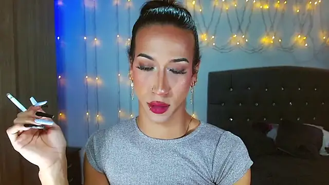 Kenisha Sweet online show from 02-15-25, 11:47