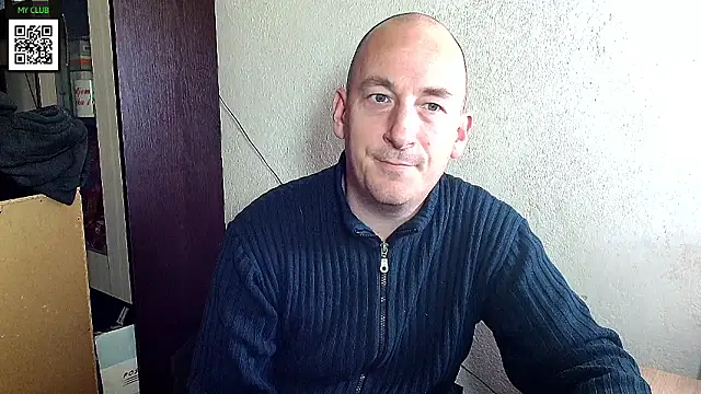 Snapshot of Johan___Barker chatting on 12-04-24, 02:26 Johan Barker online show from 12-04-24, 02:26