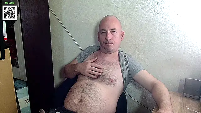 Snapshot of Johan___Barker chatting on 02-10-25, 05:19 Johan Barker online show from 02-10-25, 05:19