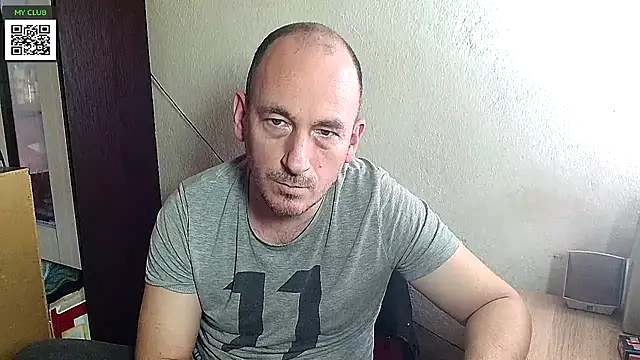 Snapshot of Johan___Barker chatting on 03-01-25, 08:13 Johan Barker online show from 03-01-25, 08:13