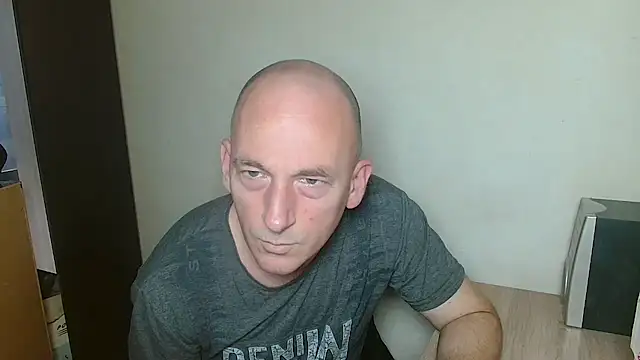 Johan   Barker online show from 12-14-25, 01:49