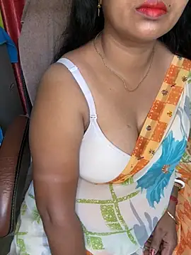 Snapshot of Anushka_21 chatting on 05-19-26, 05:25 Anushka 21 online show from 05-19-26, 05:25