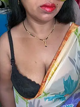 Snapshot of Anushka_21 chatting on 05-24-26, 01:32 Anushka 21 online show from 05-24-26, 01:32