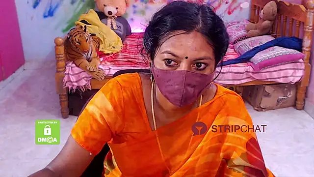 Snapshot of Novapol chatting on 02-08-25, 01:11 Novapol online show from 02-08-25, 01:11