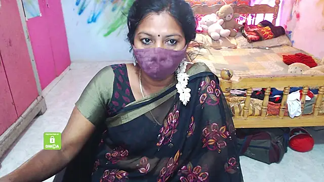 Snapshot of Novapol chatting on 11-21-25, 05:44 Novapol online show from 11-21-25, 05:44