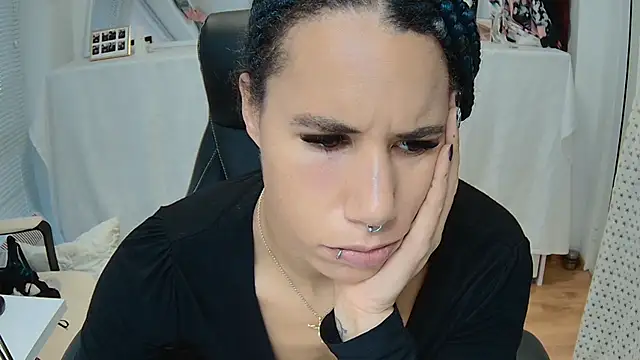 AaliyahHarris online show from 12-21-24, 01:42