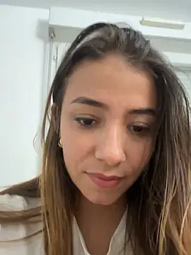 Snapshot of Hall_16 chatting on 12-28-24, 10:34 Hall 16 online show from 12-28-24, 10:34