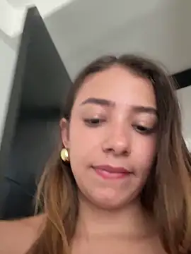 Snapshot of Hall_16 chatting on 03-09-25, 09:36 Hall 16 online show from 03-09-25, 09:36