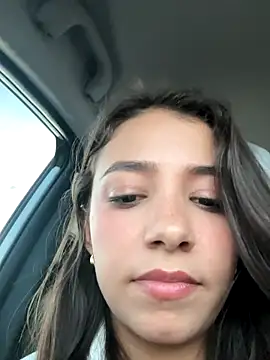 Snapshot of Hall_16 chatting on 09-27-25, 10:26 Hall 16 online show from 09-27-25, 10:26