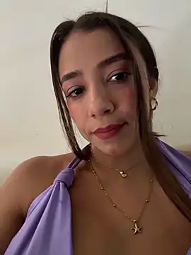 Snapshot of Hall_16 chatting on 02-19-26, 07:21 Hall 16 online show from 02-19-26, 07:21