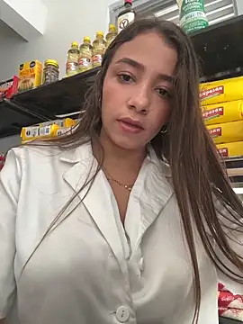 Snapshot of Hall_16 chatting on 02-24-26, 05:11 Hall 16 online show from 02-24-26, 05:11