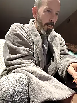 Snapshot of 207RCCam chatting on 12-23-25, 05:38 207RCCam online show from 12-23-25, 05:38