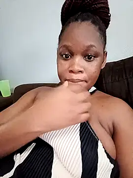 Snapshot of ANGELINE600 chatting on 01-19-25, 02:17 ANGELINE600 online show from 01-19-25, 02:17