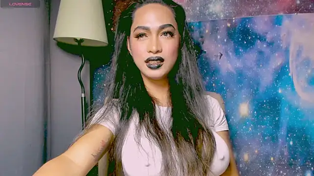 Snapshot of XXsexylongcockXX chatting on 02-17-25, 11:09 XXsexylongcockXX online show from 02-17-25, 11:09