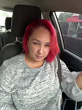 Snapshot of Eva_MilfF chatting on 01-14-26, 12:33 Eva MilfF online show from 01-14-26, 12:33