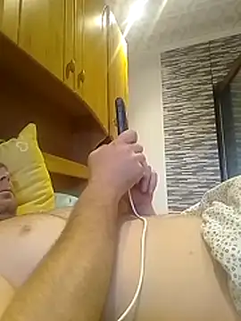 Rolandxxxr online show from 11-03-25, 01:23