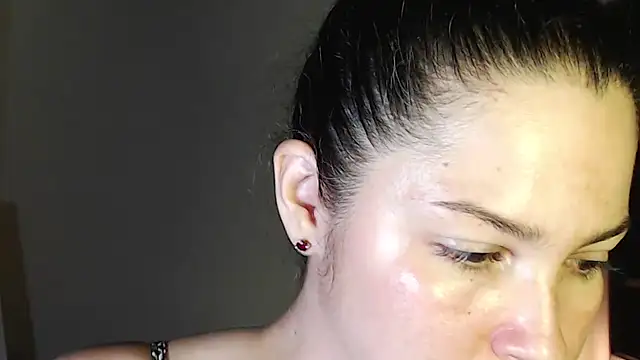 Snapshot of solamatista11 chatting on 12-10-24, 11:40 solamatista11 online show from 12-10-24, 11:40