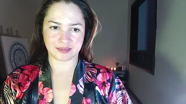 Snapshot of solamatista11 chatting on 01-06-25, 11:20 solamatista11 online show from 01-06-25, 11:20