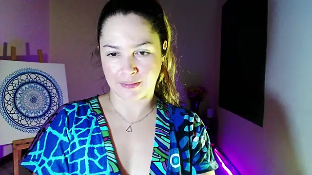 Snapshot of solamatista11 chatting on 02-25-25, 01:20 solamatista11 online show from 02-25-25, 01:20