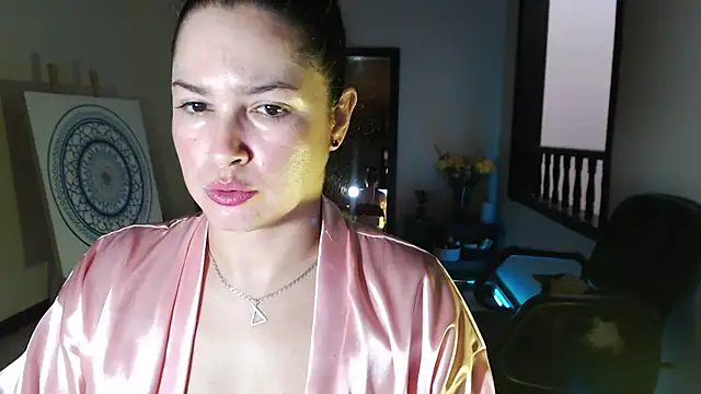 Snapshot of solamatista11 chatting on 03-06-25, 10:26 solamatista11 online show from 03-06-25, 10:26