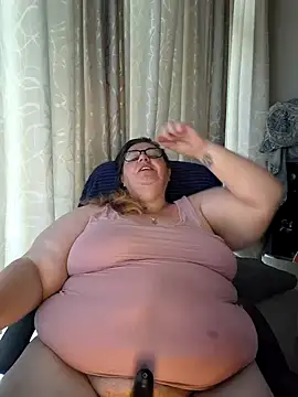 Snapshot of Iceprincess2bad4u chatting on 02-09-25, 06:22 Iceprincess2bad4u online show from 02-09-25, 06:22