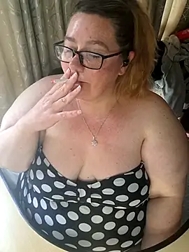 Snapshot of Iceprincess2bad4u chatting on 11-15-25, 06:11 Iceprincess2bad4u online show from 11-15-25, 06:11