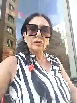 Snapshot of La_Vedova_Allegra chatting on 06-19-26, 06:01 La Vedova Allegra online show from 06-19-26, 06:01