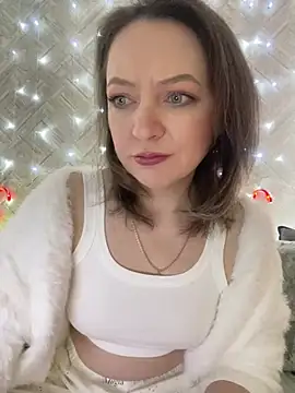 EvaBarsa  online show from 12-19-24, 03:40