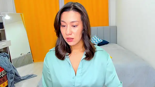 Snapshot of FieryHeart chatting on 01-21-25, 01:32 FieryHeart online show from 01-21-25, 01:32