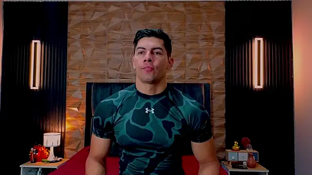 Snapshot of FelipeAndMarcello3 chatting on 10-21-25, 02:18 FelipeAndMarcello3 online show from 10-21-25, 02:18