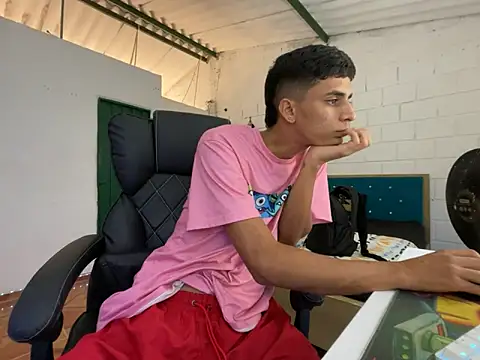 Max TheHorseDick online show from 02-27-25, 10:31