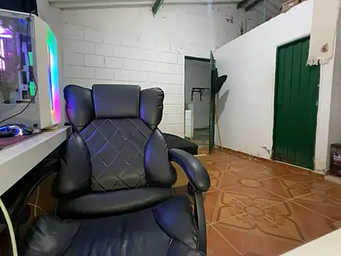 Max TheHorseDick online show from 03-23-26, 11:42