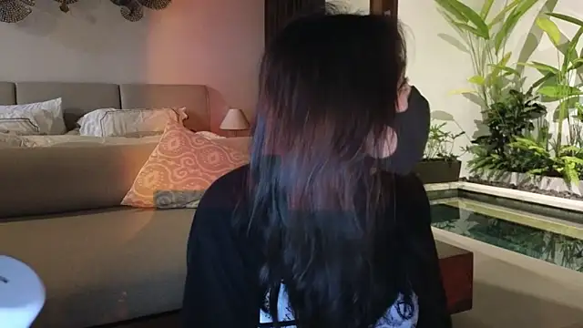 Snapshot of TammiLou chatting on 03-01-25, 04:26 TammiLou online show from 03-01-25, 04:26