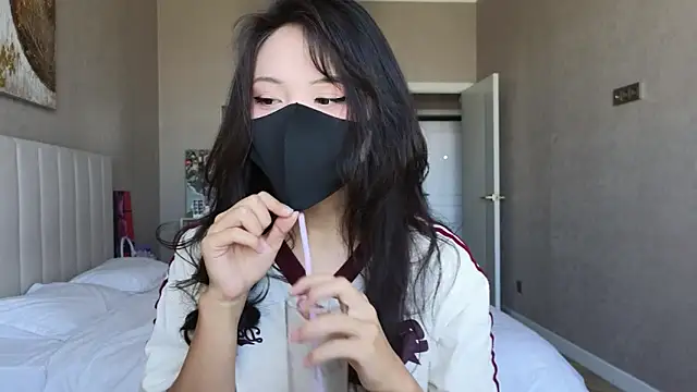 Snapshot of TammiLou chatting on 09-19-25, 05:31 TammiLou online show from 09-19-25, 05:31