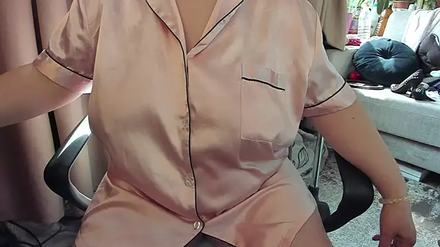 Anita-boobs online show from 04-12-26, 09:36