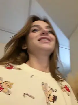 -AngelAri- online show from 12-21-25, 09:22