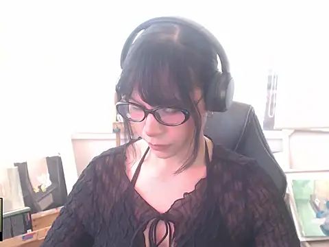 alien  show online show from 04-21-26, 06:12