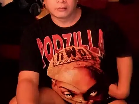 Snapshot of BEMYPROPERTYx chatting on 02-17-26, 07:09 BEMYPROPERTYx online show from 02-17-26, 07:09