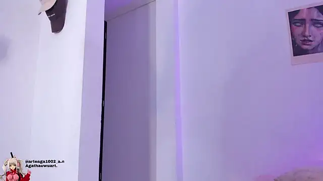 Moonlight1002 online show from 11-25-25, 02:50