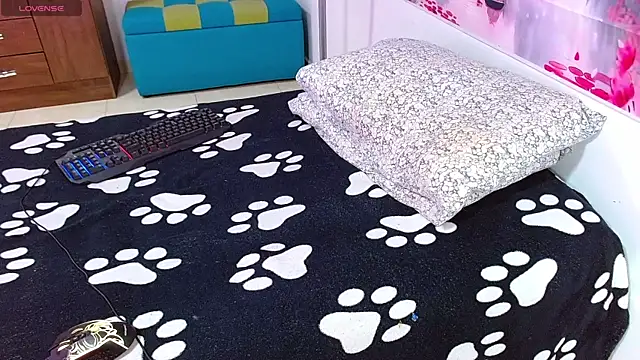 Snapshot of jaramilloali chatting on 01-16-25, 09:08 jaramilloali online show from 01-16-25, 09:08