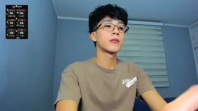 tom Howard online show from 02-10-26, 01:21