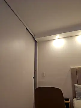 Maya Lewis online show from 01-09-26, 11:17