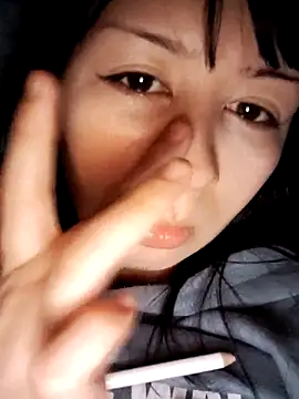 Snapshot of Haru_Queenn chatting on 03-21-25, 09:56 Haru Queenn online show from 03-21-25, 09:56