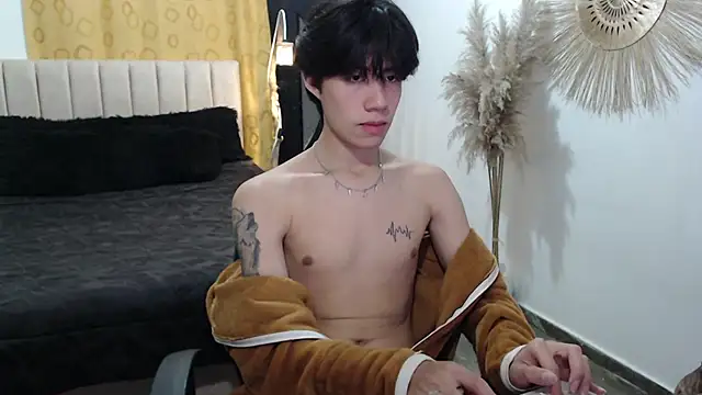 Snapshot of Elio-cam chatting on 09-23-25, 01:08 Elio-cam online show from 09-23-25, 01:08