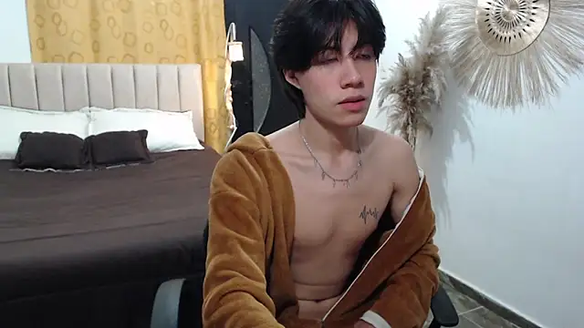 Elio-cam online show from 11-06-25, 08:26