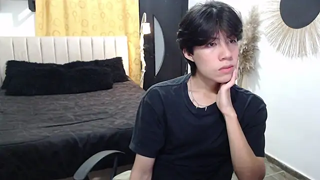 Elio-cam online show from 03-13-26, 03:35